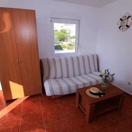 Gabrijela - Komarna Klek