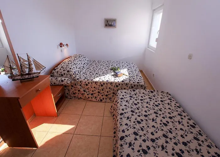 Gabrijela - Komarna Appartement Klek