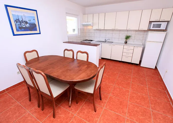 Appartement Gabrijela - Komarna Klek